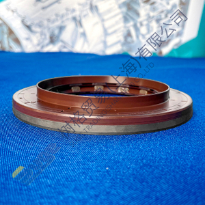 جرافة Liebherr ZF MT-L 3105 INPUT SHAFT SEAL0734 300 621