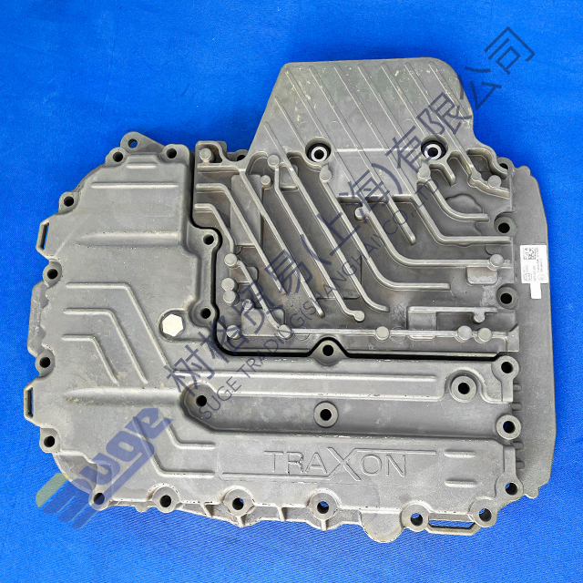 ZF TRAXON قطع غيار ناقل الحركة الأوتوماتيكي FAW J7 AMT TCU 6070 023 002
