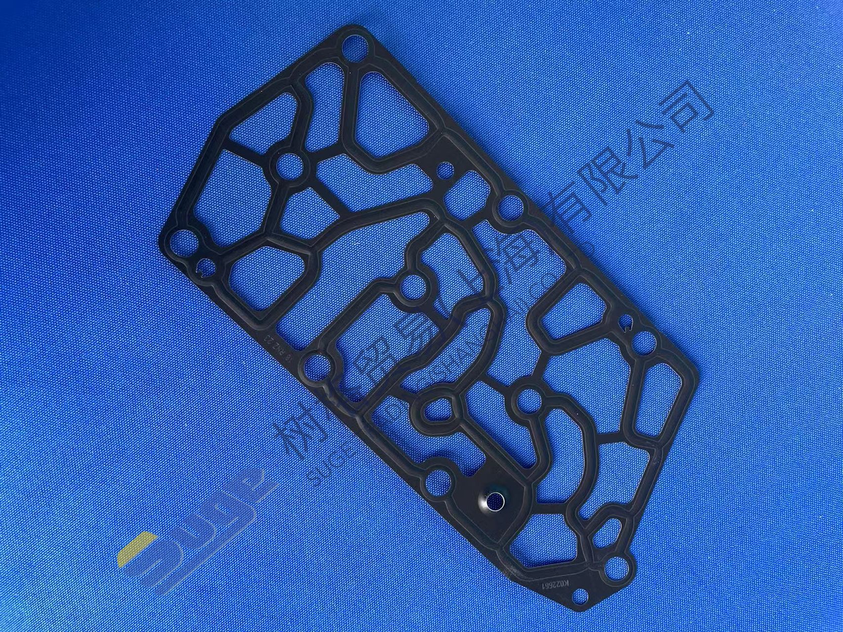 ZF TRAXON أجزاء ناقل الحركة الأوتوماتيكي FLAT GASKET 6070 323 001