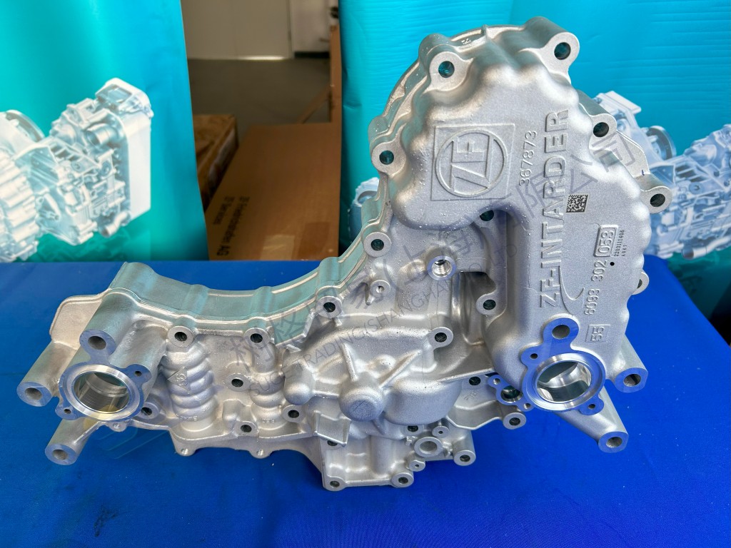 ZF CONTROL HOUSING تنطبق على INTARDER 6093 302 053