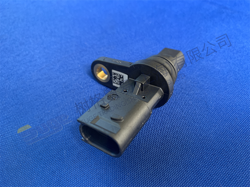 ZF TRAXON أجزاء ناقل الحركة الأوتوماتيكي SPEED SENSOR 0501 328 571