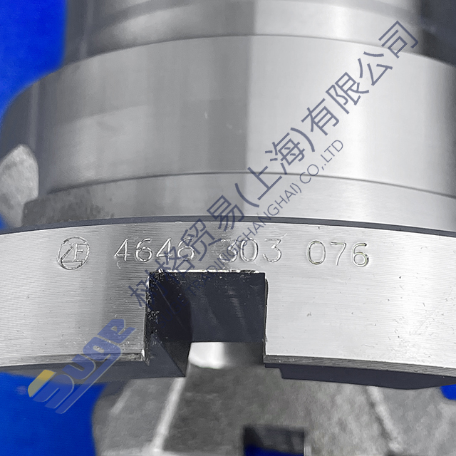 ناقل الحركة ZF 4WG260 شفة الإخراج الأمامية 4646 303 076