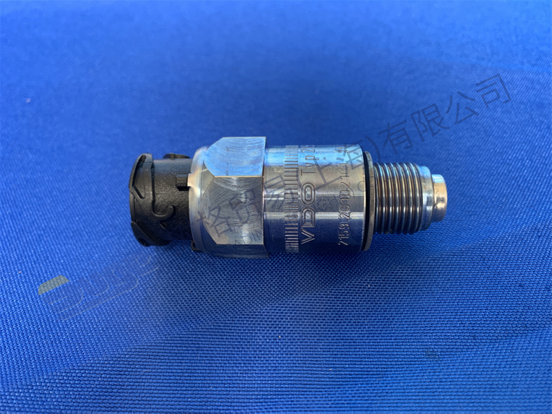 ZF TRAXON أجزاء ناقل الحركة الأوتوماتيكي PULSE SENSOR 0501 210 855