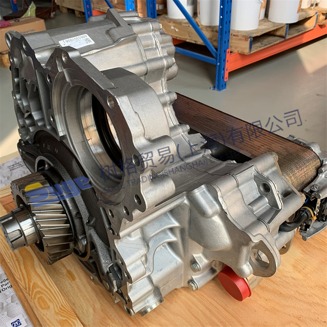 أجزاء علبة التروس ZF ECOSPLIT4 INTARDER 3 ASSEMBLY 6093 050 037 
