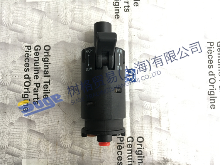 أجزاء علبة التروس ZF ECOSPLIT4 GV VALVE 0501 215 157 - شراء قطع غيار ZF ...