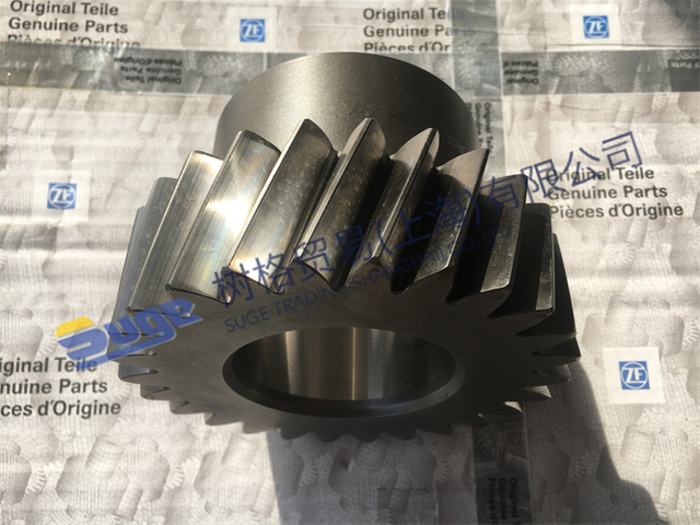 أجزاء علبة التروس ZF ECOSPLIT4 3RD GEAR ON COUNTERSHAFT 1316 303 005
