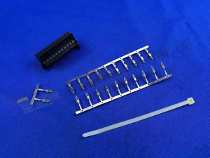 طقم قابس ZF 6029 199 043