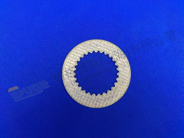 قرص القابض ZF 3307 304 021