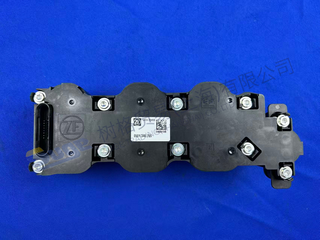 ZF TRAXON وحدة استشعار أجزاء ناقل الحركة الأوتوماتيكي 0501 340 705