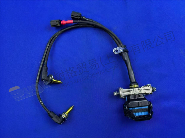 ZF ECOSPLIT4 كابل أجزاء علبة التروس - بدون مستشعر ضغط الزيت 0501 224 004